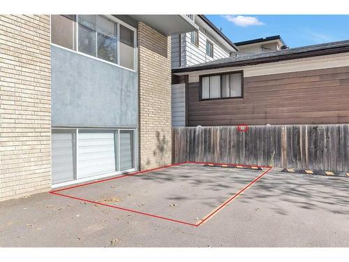 102-525 22 Avenue Sw, Calgary, AB - Outdoor With Exterior