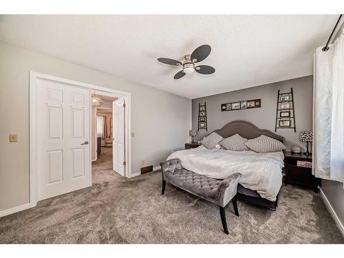 14112 Deer Ridge Drive Se, Calgary, AB - Indoor Photo Showing Bedroom