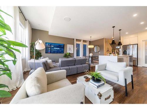 60 Wolf Creek Street Se, Calgary, AB - Indoor Photo Showing Living Room