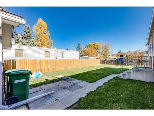 17 Spring Haven Close Se, Airdrie, AB - Outdoor With Backyard