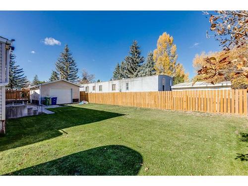 17 Spring Haven Close Se, Airdrie, AB - Outdoor With Backyard