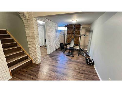 3612 27A Avenue Se, Calgary, AB - Indoor Photo Showing Other Room