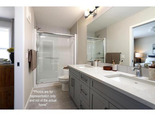 167 Sawgrass Gate Nw, Airdrie, AB - Indoor Photo Showing Bathroom