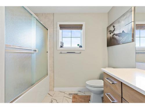 32 Cornerbrook Common Ne, Calgary, AB - Indoor Photo Showing Bathroom