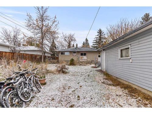 4735 26 Avenue Sw, Calgary, AB - Outdoor