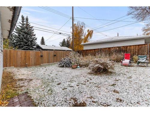 4735 26 Avenue Sw, Calgary, AB - Outdoor