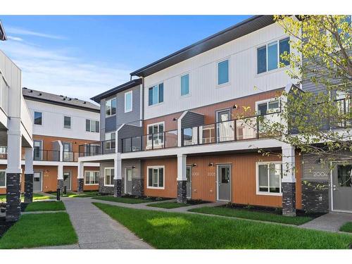 2002-280 Chelsea Road, Chestermere, AB - Outdoor With Balcony With Facade