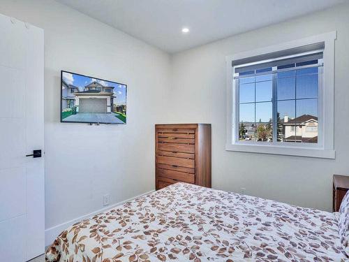 145 Coral Springs Close Ne, Calgary, AB - Indoor Photo Showing Bedroom