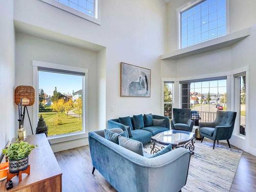 145 Coral Springs Close Ne, Calgary, AB - Indoor Photo Showing Living Room