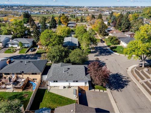 203 Lynnover Place Se, Calgary, AB - Outdoor With View