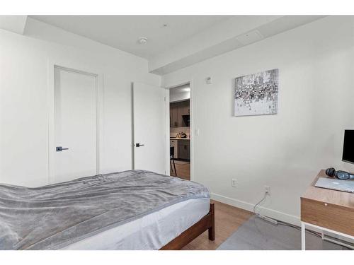 308-3932 University Avenue Nw, Calgary, AB - Indoor Photo Showing Bedroom