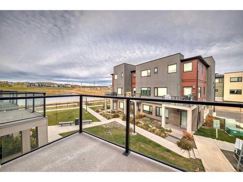 602-218 Sherwood Square Nw, Calgary, AB - Outdoor