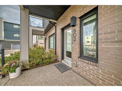 602-218 Sherwood Square Nw, Calgary, AB - Outdoor With Exterior