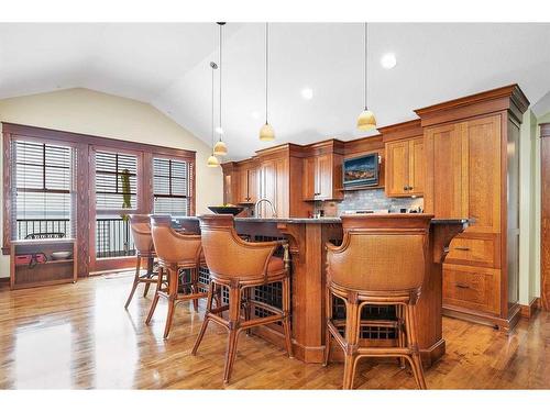 141 Birchcliff Road, Birchcliff, AB - Indoor Photo Showing Dining Room