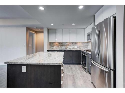 510-560 6 Avenue Se, Calgary, AB - Indoor Photo Showing Kitchen With Stainless Steel Kitchen With Upgraded Kitchen