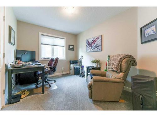 173 Willow Street, Cochrane, AB - Indoor Photo Showing Office