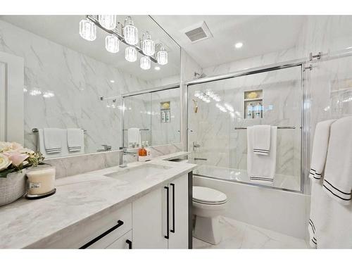 108 Patterson Drive Sw, Calgary, AB - Indoor Photo Showing Bathroom