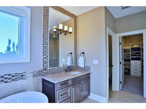 66 Silverado Ranch Way Sw, Calgary, AB - Indoor Photo Showing Bathroom