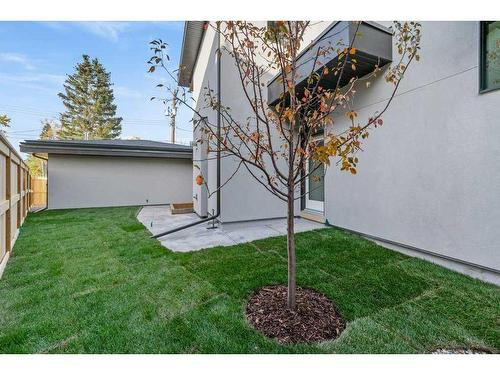 3A Willow Crescent Sw, Calgary, AB - Outdoor