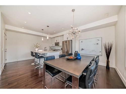 1804 47 Street Nw, Calgary, AB - Indoor Photo Showing Dining Room