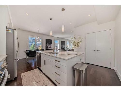 1804 47 Street Nw, Calgary, AB - Indoor Photo Showing Kitchen With Double Sink