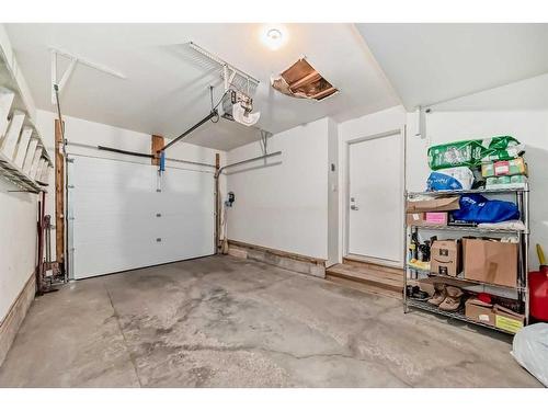 1804 47 Street Nw, Calgary, AB - Indoor Photo Showing Garage