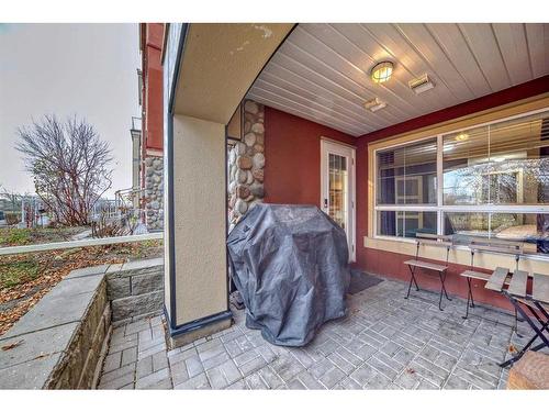 107-5115 Richard Road Sw, Calgary, AB - Outdoor With Exterior