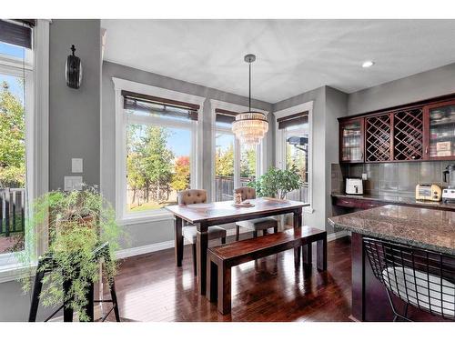 101 West Coach Place Sw, Calgary, AB - Indoor Photo Showing Dining Room