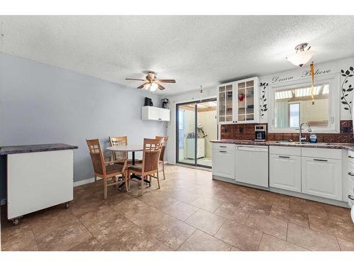 174 Pinemeadow Road Ne, Calgary, AB - Indoor