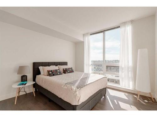 1008-1118 12 Avenue Sw, Calgary, AB - Indoor Photo Showing Bedroom