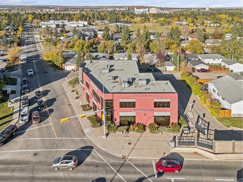 636 45 Street Sw, Calgary, AB 