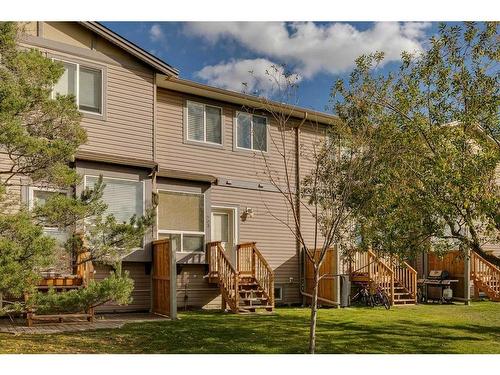 503-2005 Luxstone Boulevard Sw, Airdrie, AB - Outdoor