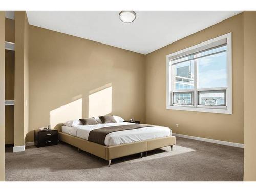 706-1410 1 Street Se, Calgary, AB - Indoor Photo Showing Bedroom