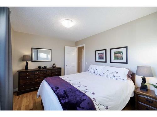 152 Whitlock Close Ne, Calgary, AB - Indoor Photo Showing Bedroom