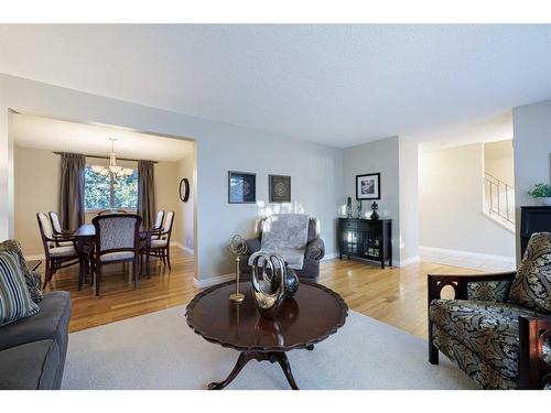 152 Whitlock Close Ne, Calgary, AB - Indoor Photo Showing Living Room