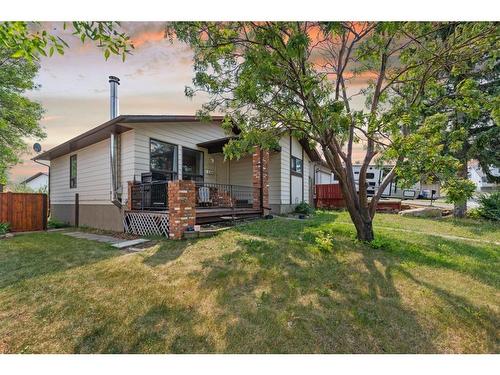 12 Beddington Rise Ne, Calgary, AB - Outdoor