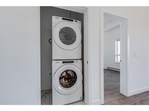 2105-60 Skyview Ranch Road Ne, Calgary, AB - Indoor Photo Showing Laundry Room