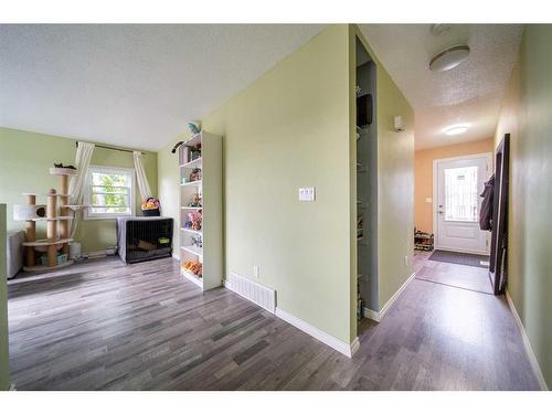 15 Wedow Drive, Whitecourt, AB - Indoor Photo Showing Other Room