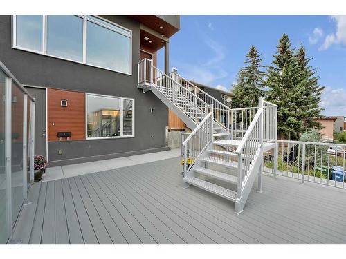 2217 16A Street Sw, Calgary, AB - Outdoor With Exterior