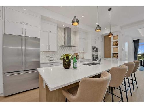 2217 16A Street Sw, Calgary, AB - Indoor Photo Showing Kitchen With Upgraded Kitchen