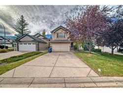 37 Somerglen Close SW Calgary, AB T2Y 3Z5