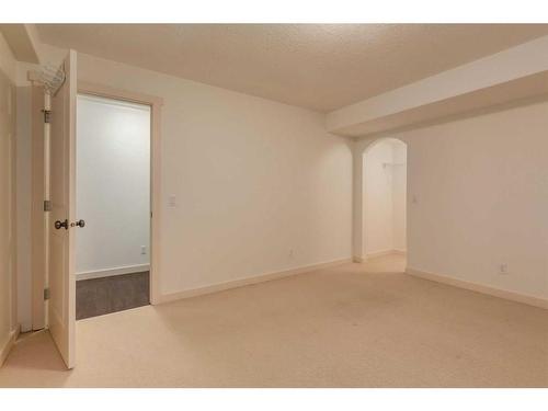 27 Kingsland Way Se, Airdrie, AB - Indoor Photo Showing Other Room