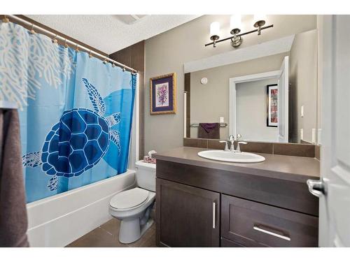 15 Walden Place Se, Calgary, AB - Indoor Photo Showing Bathroom