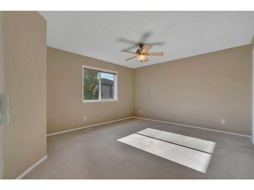 230 New Brighton Circle Se, Calgary, AB - Indoor Photo Showing Other Room