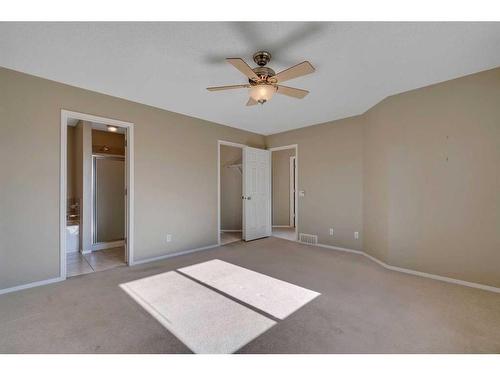 230 New Brighton Circle Se, Calgary, AB - Indoor Photo Showing Other Room