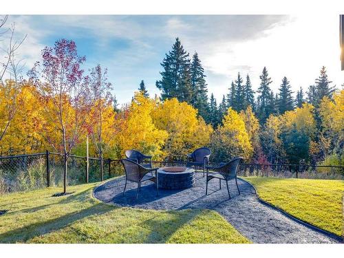 25 Timberline Court Sw, Calgary, AB - Outdoor