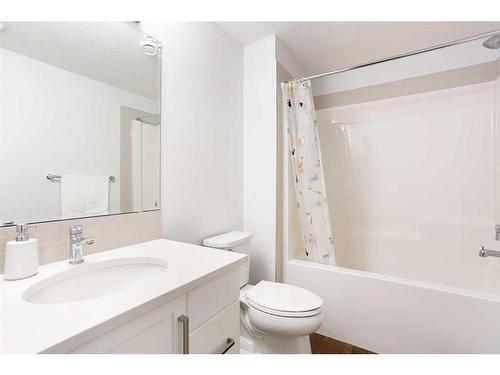 108 Magnolia Way Se, Calgary, AB - Indoor Photo Showing Bathroom