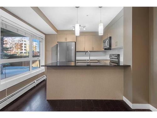 2117-240 Skyview Ranch Road Ne, Calgary, AB - Indoor Photo Showing Kitchen