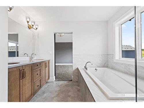 209 Creekstone Hill Sw, Calgary, AB - Indoor Photo Showing Bathroom