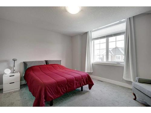 198 Yorkville Green Sw, Calgary, AB - Indoor Photo Showing Bedroom